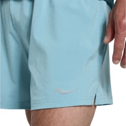 Pantalón Corto Saucony Outpace 5" Azul Claro -365rider Ventas pantalon corto saucony outpace 5 azul claro 2