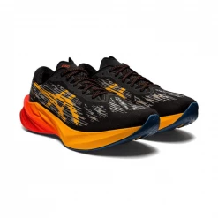 Zapatillas Asics Novablast 3 Negro Naranja AW22 -365rider Ventas zapatillas asics novablast 3 negro naranja aw22 2